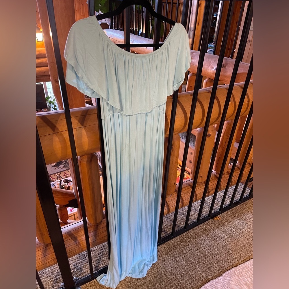 Pink Blush maternity maxi dress , small, light blue